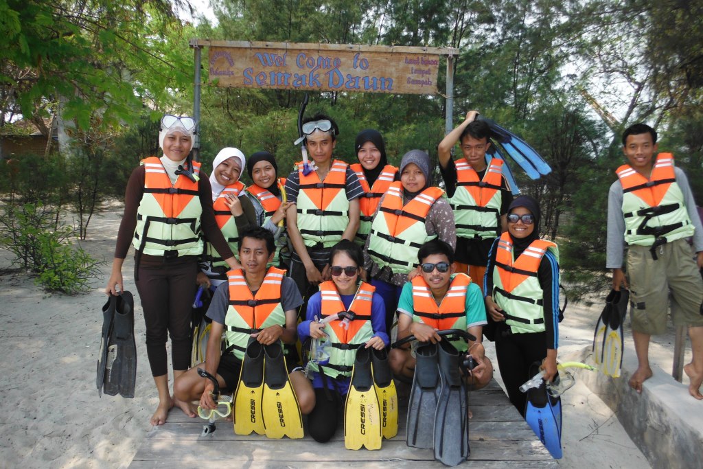 Latihan Snorkeling di Pulau Semak Daun (c) Suci Puji Astuti/Travelingyuk