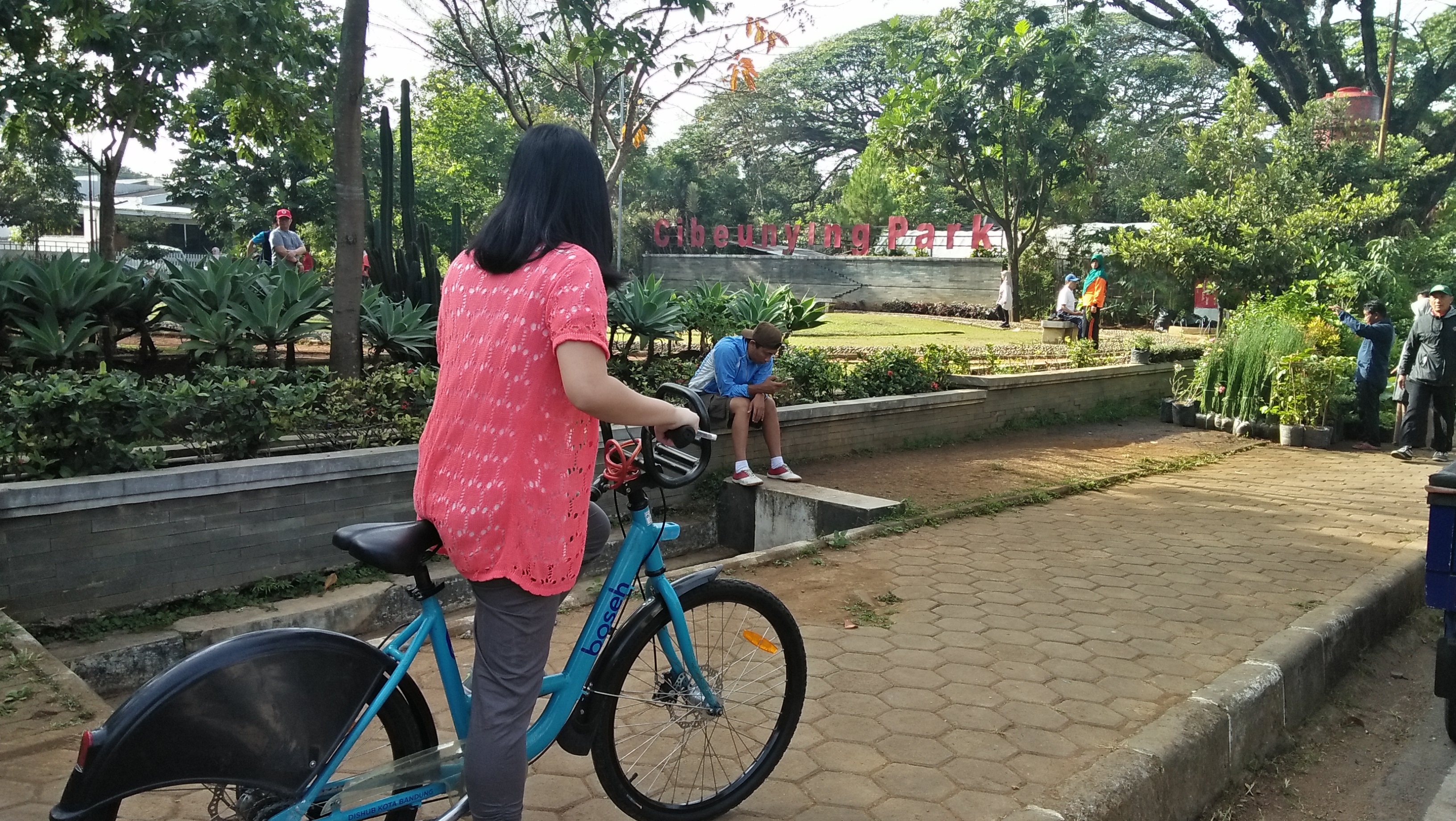 Bersepeda di Taman Cibeunying|Dokumentasi pribadi