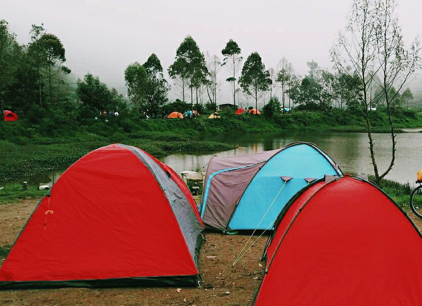 Camping Cantik Di Telaga Cebong (Dokumen : Pribadi)