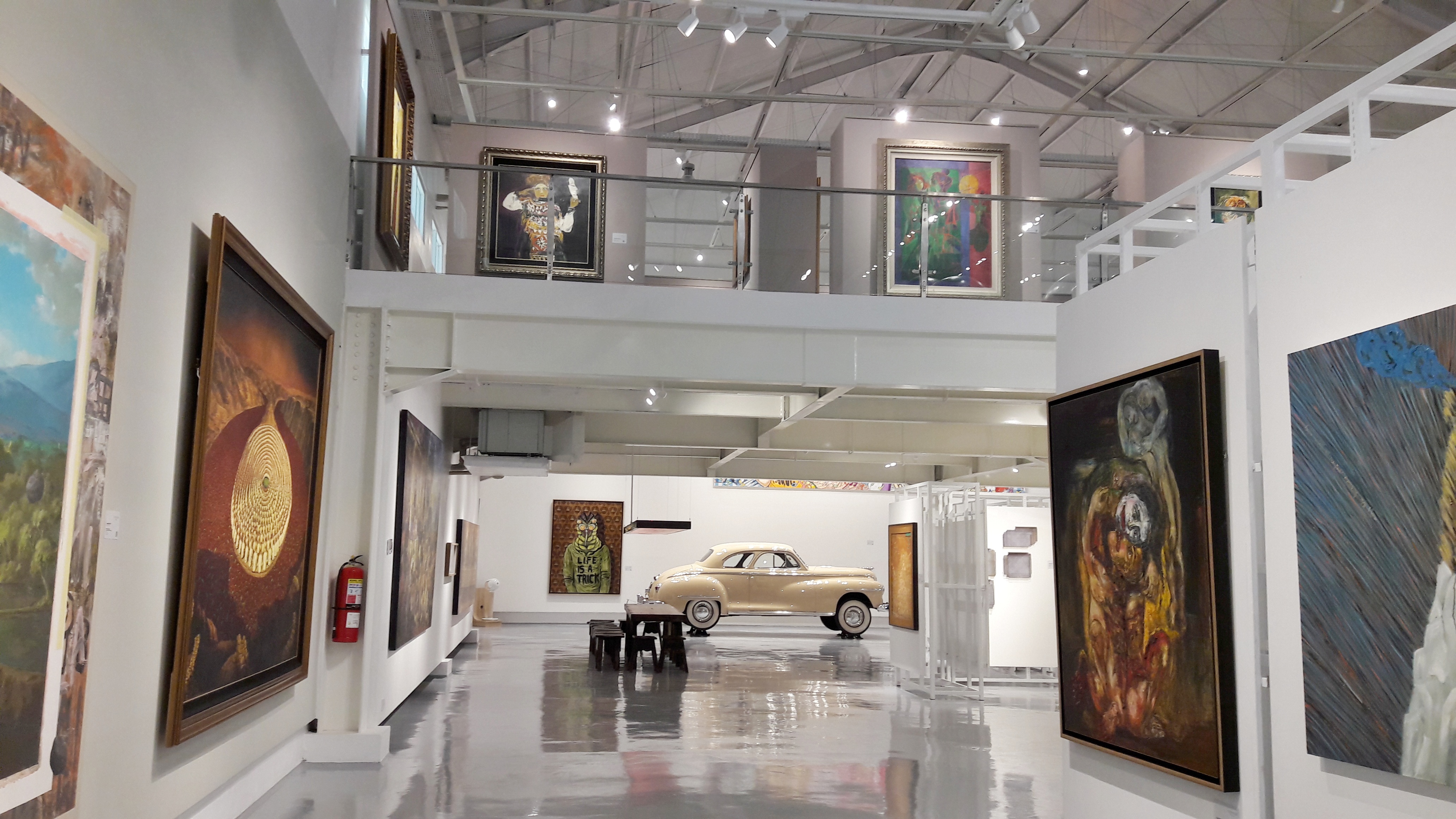 Museum terdiri dari dua lantai penuh koleksi via Annissa Saputri