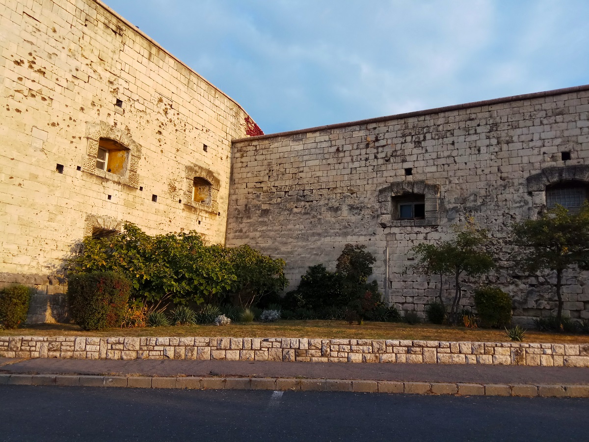Tembok Citadella