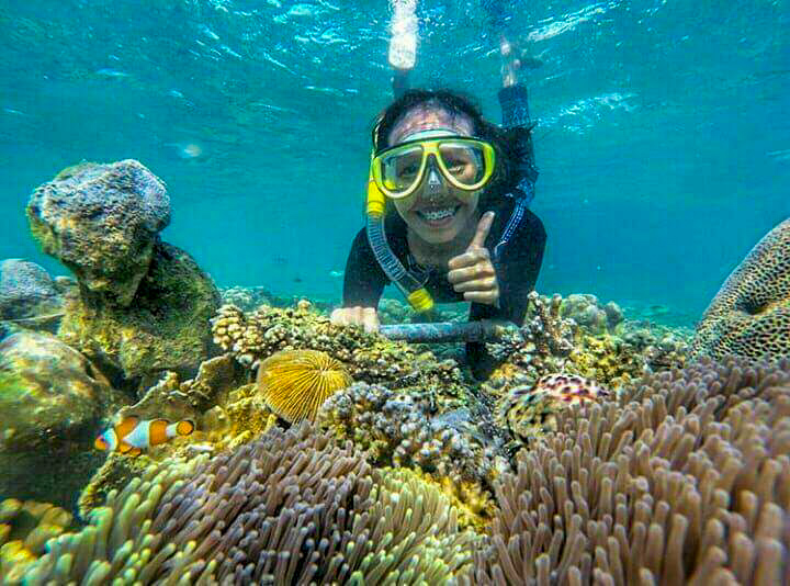 Snorkeling di Pulau Liwungan - Sumber foto: FB: Pesona Pulau Liwungan