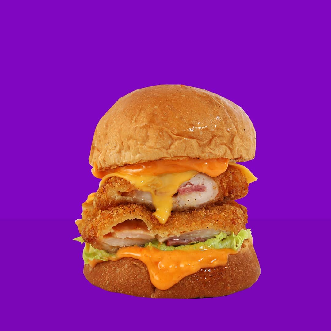 Napolleon Dinamite, untuk kamu pecinta burger ayam - via instagram/@brother_jonn
