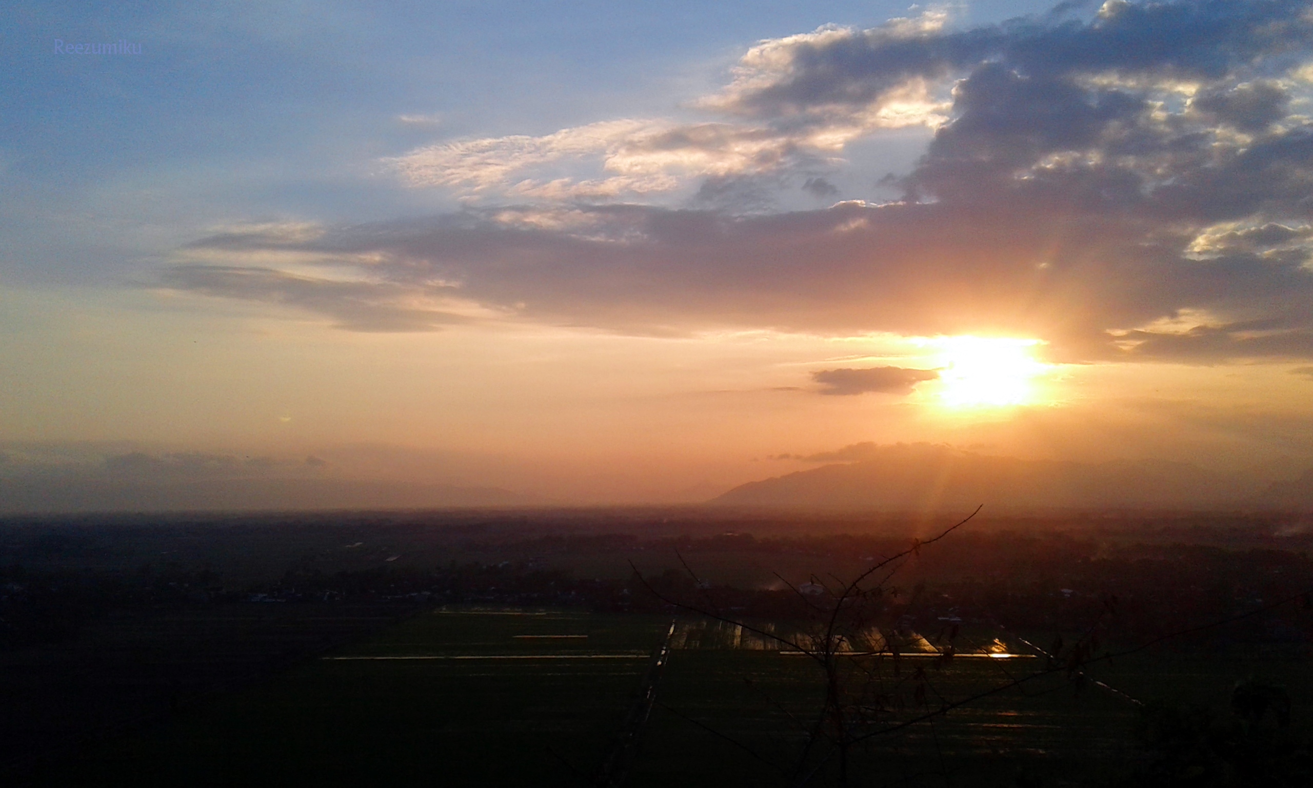 Sunset Gunung Budheg (foto pribadi)
