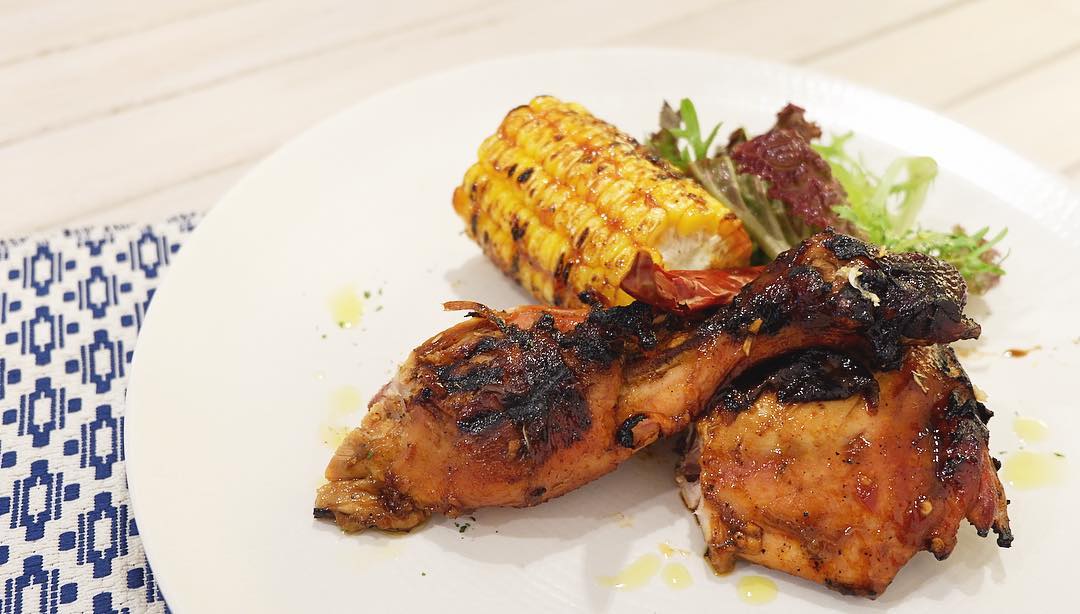 Jamaican Jerk Chicken, salah satu menu khas La Costilla Bandung - via instagram/@la_costillabdg