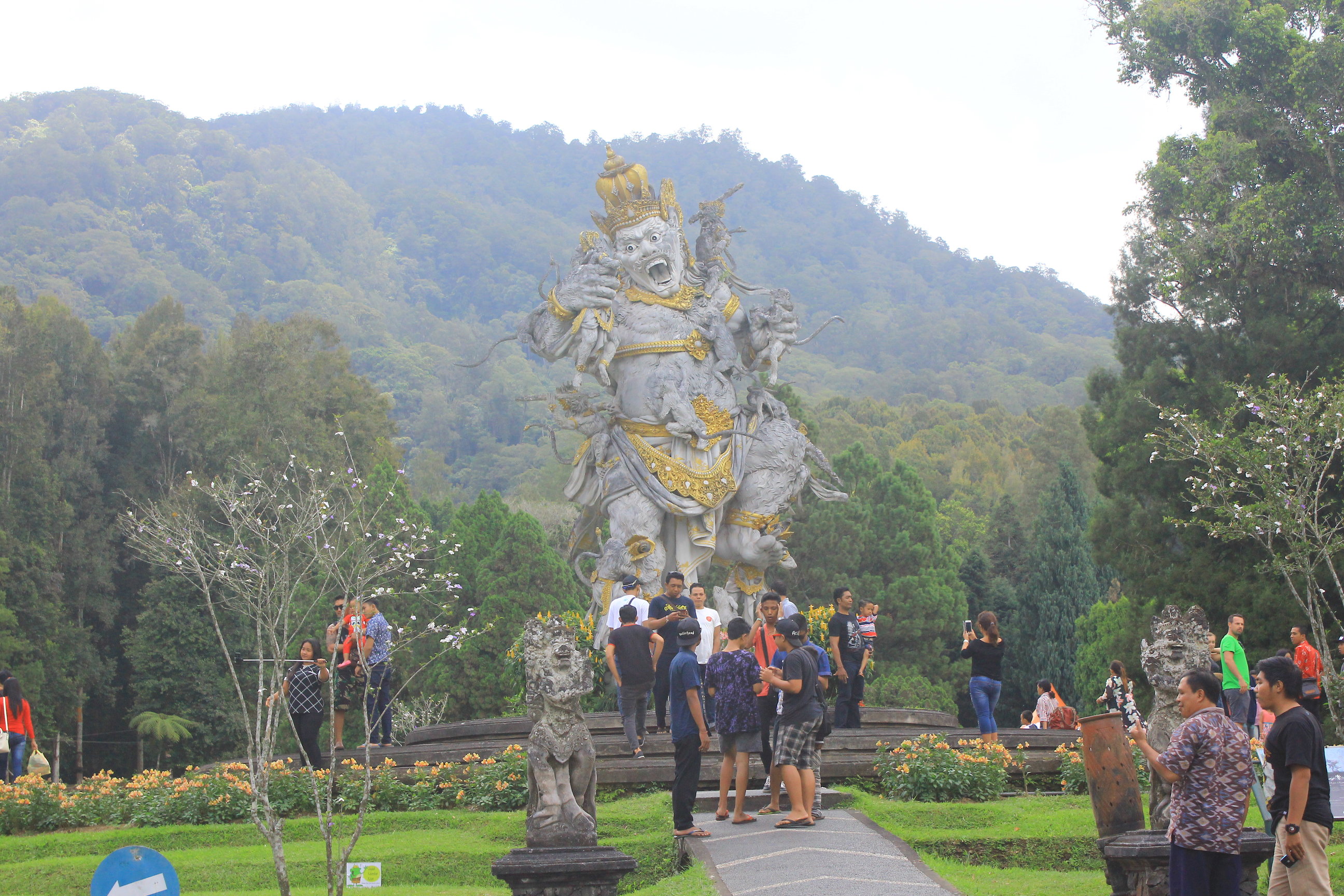Patung Kumbakarna Laga (sumber: rosita)